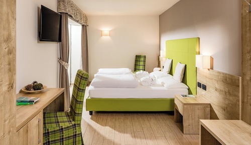 Classic Double Room