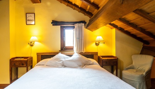 Deluxe Single Room