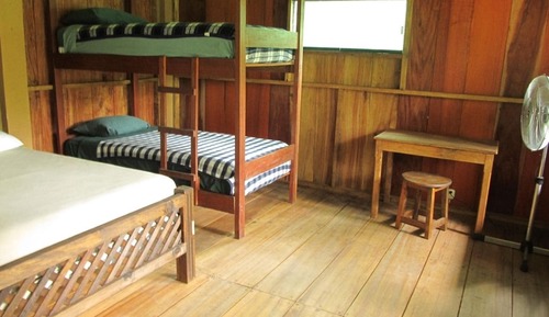 Basic Cabin, Lakeside