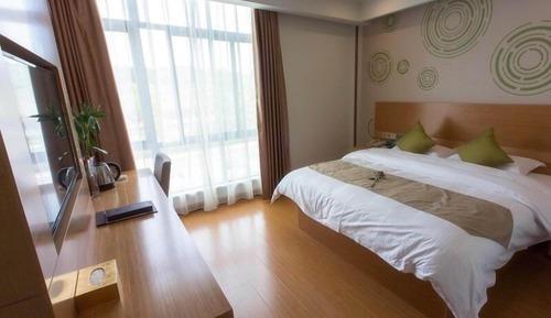 Superior Queen Room