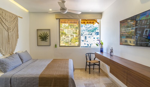 Superior Suite