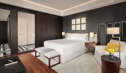 Deluxe Room, 1 King Bed, Non Smoking