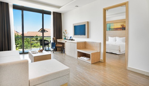 Superior Suite