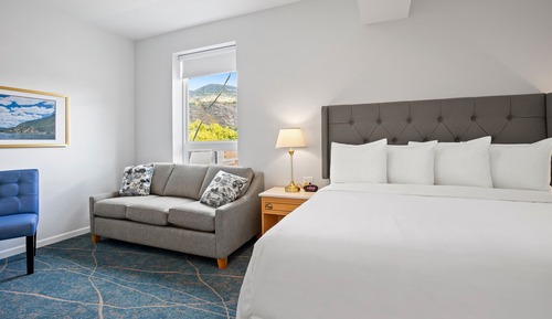 Suite, 1 King Bed, Non Smoking, Kitchen (Dining Table;Queen sofabed)