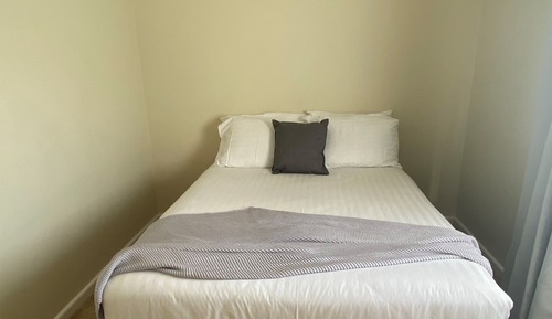 Comfort House, 2 Bedrooms, Pets Not Allowed
