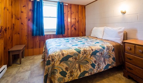 Cottage 4, 2 Bedrooms, Non Smoking (Tuna - Ocean Front)