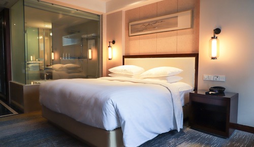 Room, 1 Queen Bed, Garden View
