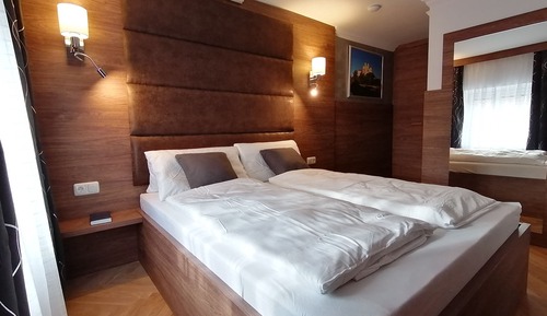 Deluxe Apartment (Top 31)