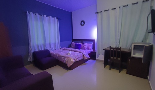 Deluxe Studio Suite
