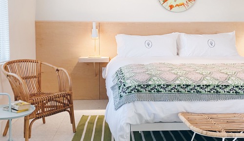 Standard Room, 1 King Bed