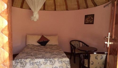 Deluxe Double Room (with Shower 3)
