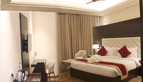 Standard Room, 1 King Bed, Non Smoking