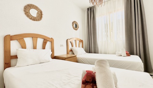 Superior Apartment, 2 Bedrooms, Partial Ocean View