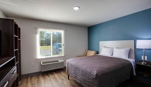 Standard Room, 1 Queen Bed, Non Smoking