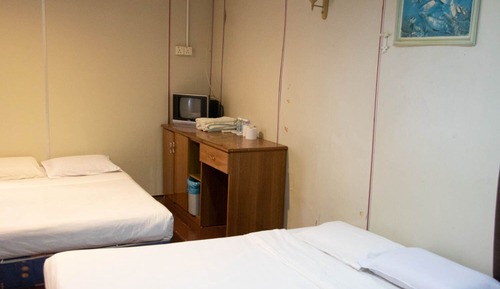 Economy Quadruple Room