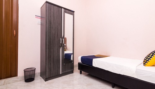 Basic Single Room
