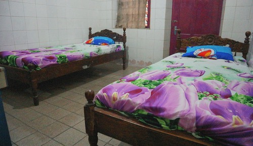 Economy Twin Room