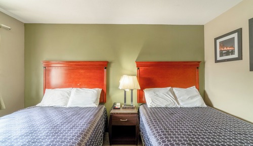 Room, 2 Queen Beds, Smoking