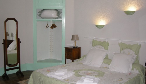 Basic Double or Twin Room, 1 Bedroom, Non Smoking (Emeraude)