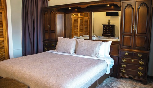 Superior Room, 1 King Bed