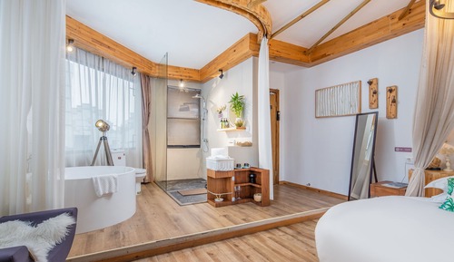Junior Room (Mainland-Chinese Citizen Only)