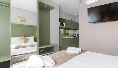 Luxury Studio (via dei Piatti 4)