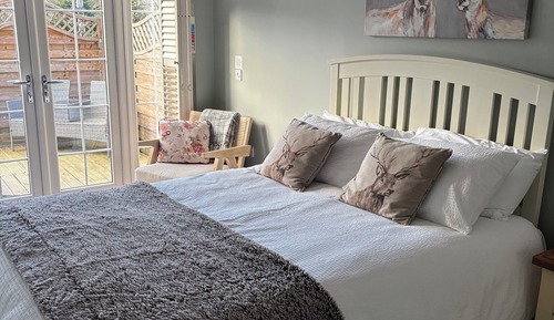 Deluxe Double Room (Room 2)