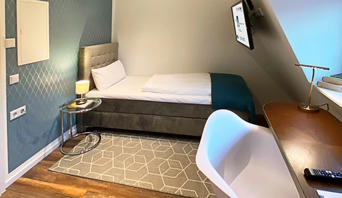 Single Room Apartment
