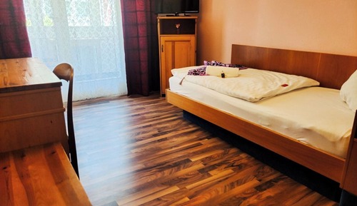 Standard Single Room
