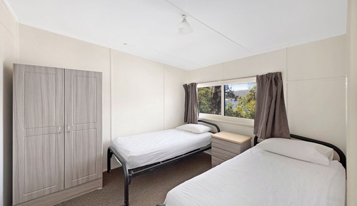 Standard Cabin - Sleeps 8
