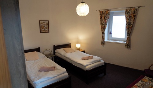Economy Twin Room