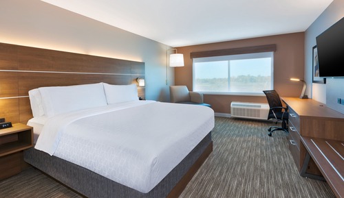 Standard Room, 1 King Bed, Accessible (Communications)