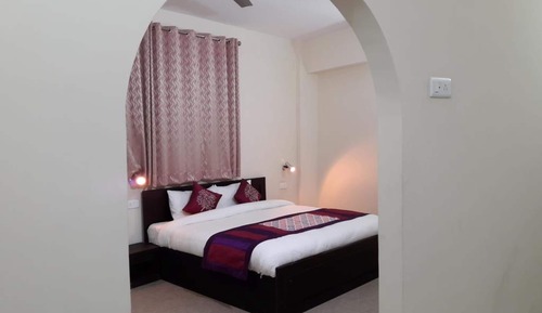 Premier Room, Valley View