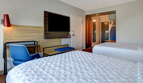Room, 2 Queen Beds