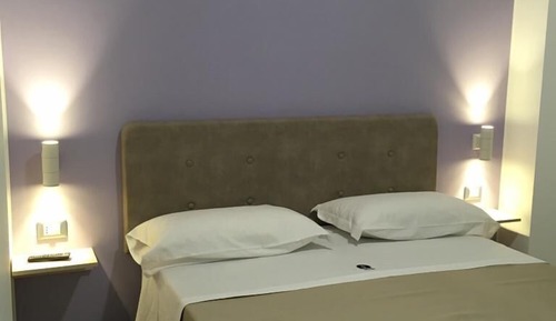 Double Room (Bacco)