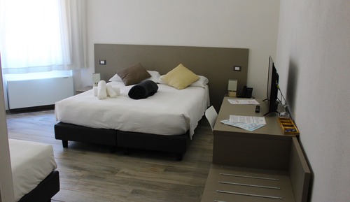 Superior Triple Room