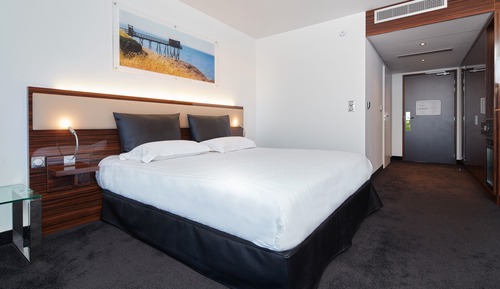 Double Room (First)