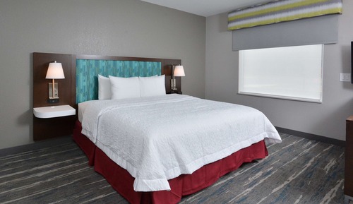 Suite, 1 King Bed, Accessible, Refrigerator & Microwave