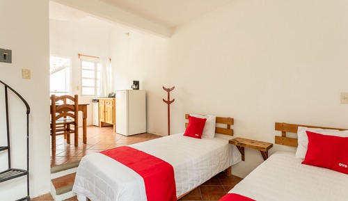 Family Room, Multiple Beds