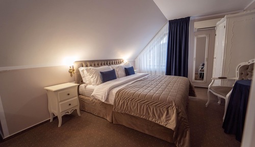 Economy Room, 1 King Bed