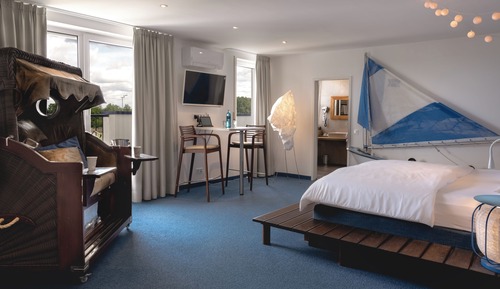 Sailing Suite