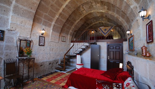 Family Cave Room