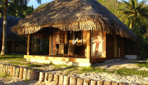 Deluxe Bungalow, Beachside