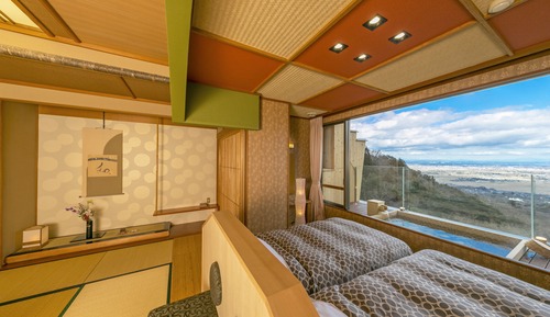 Japanese Western Room with Outside Bath (10 Tatami Mats)