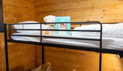 Cabin (Cabane Hansel)
