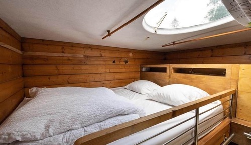 Panoramic Cabin