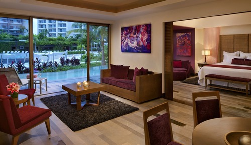 Preferred club master suite swimout