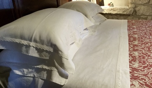 Romantic Apartment, Multiple Beds (Lucertola Muralis-first floor)