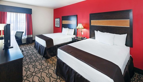 Room, 2 Queen Beds, Non Smoking (Various Views)
