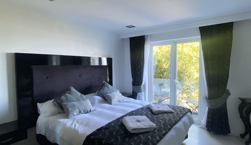 Superior Room, 1 King Bed, Sea View